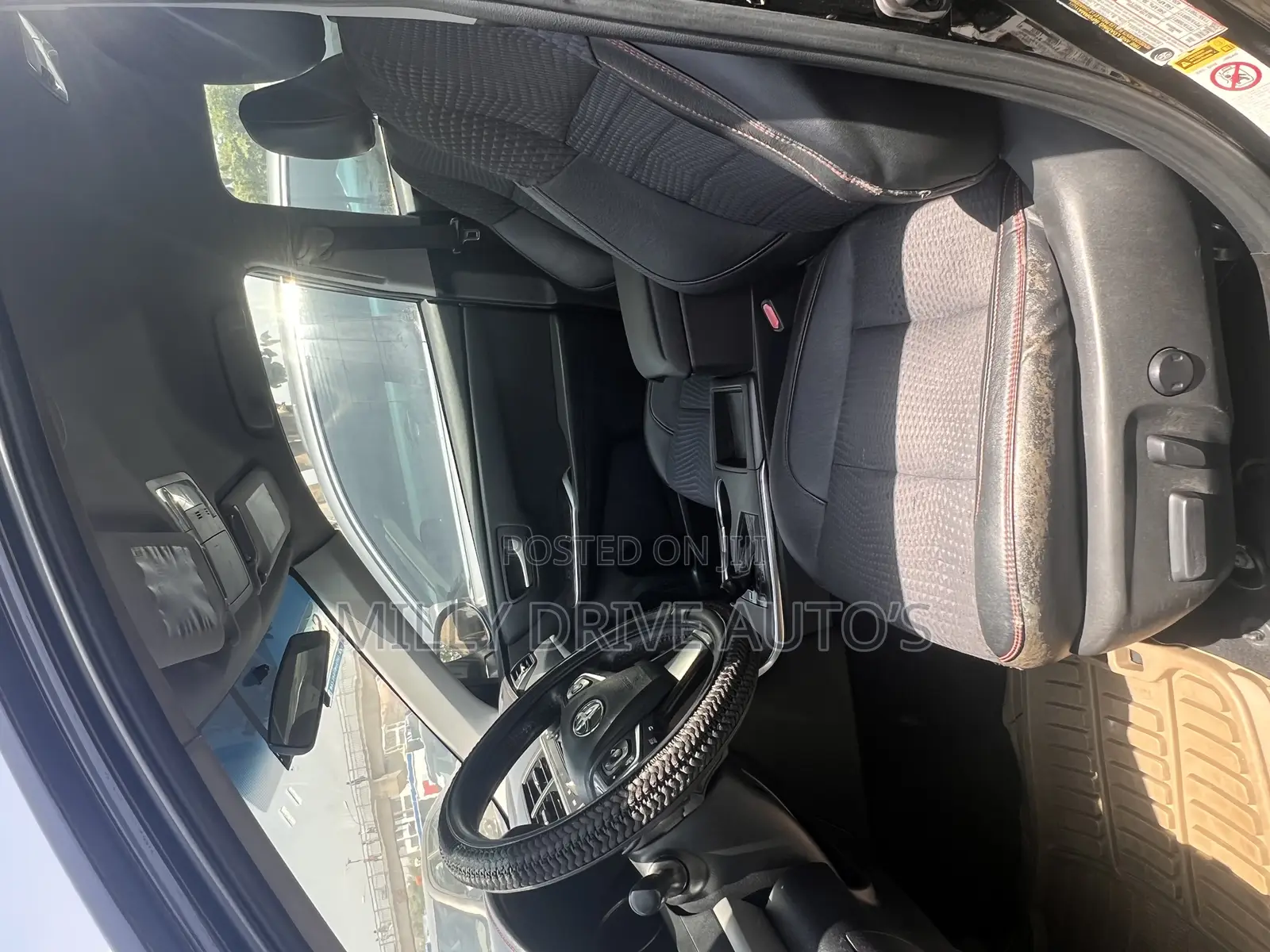 Toyota Camry SE 4dr Sedan (2.5L 4cyl 6A) 2015 Black
