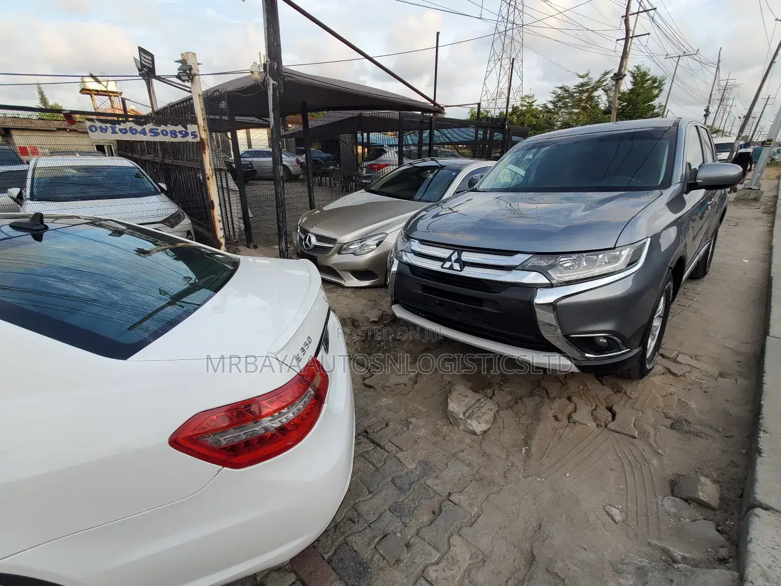 Mitsubishi Outlander SE AWC 2018 Gray