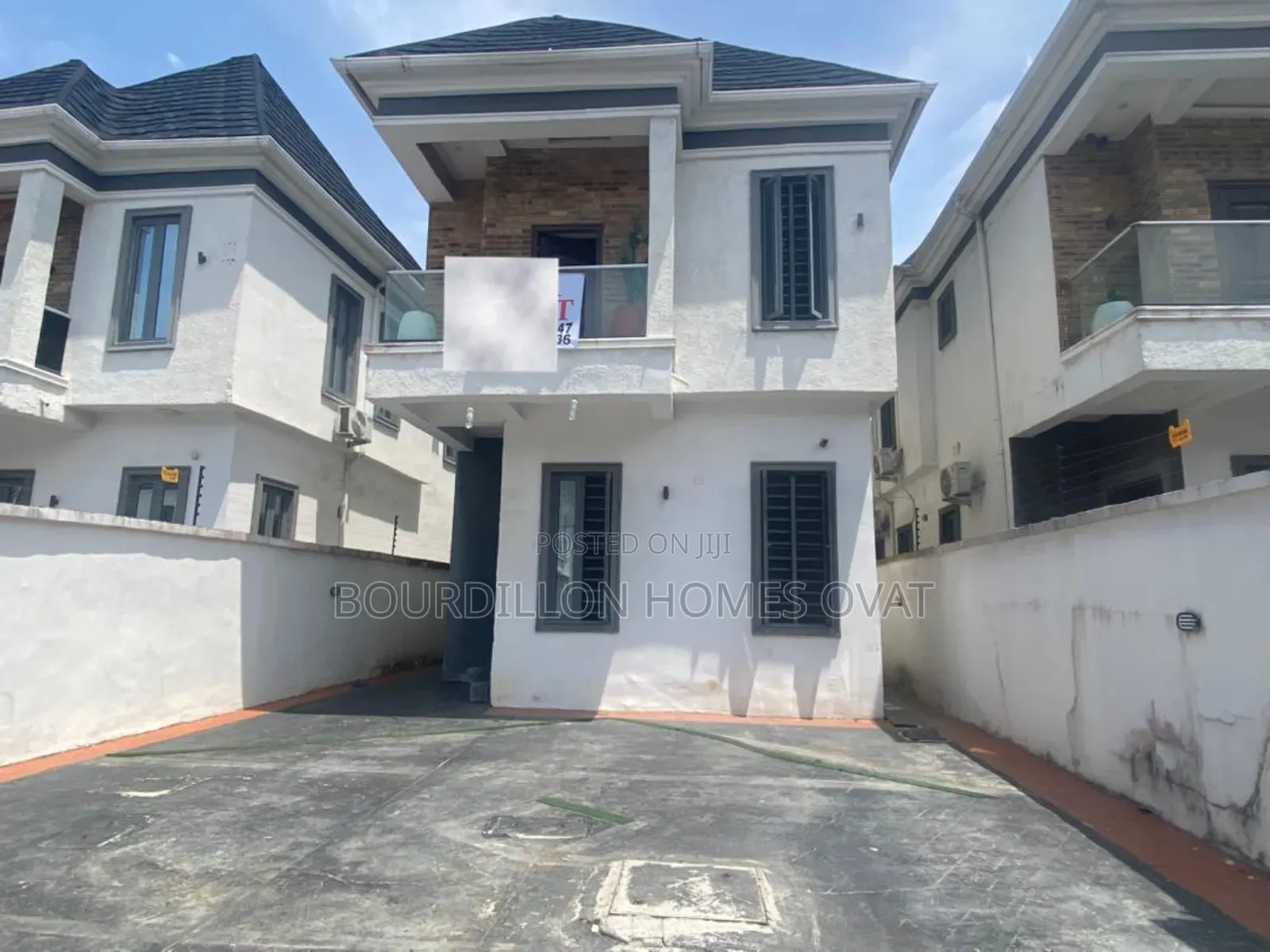 4bdrm Duplex in Ikota Villa, Lagos for rent