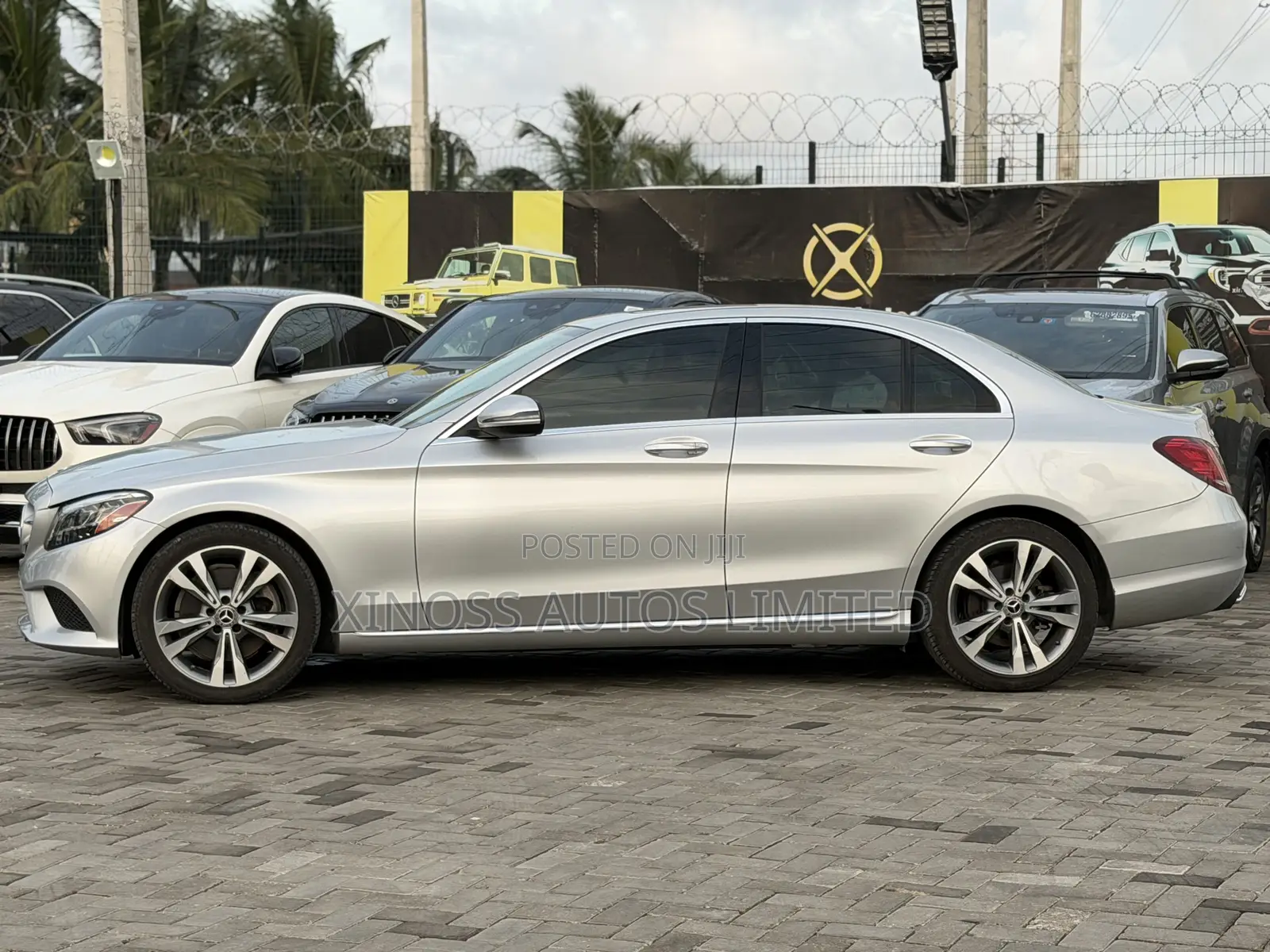 Mercedes-Benz C300 2020 Silver
