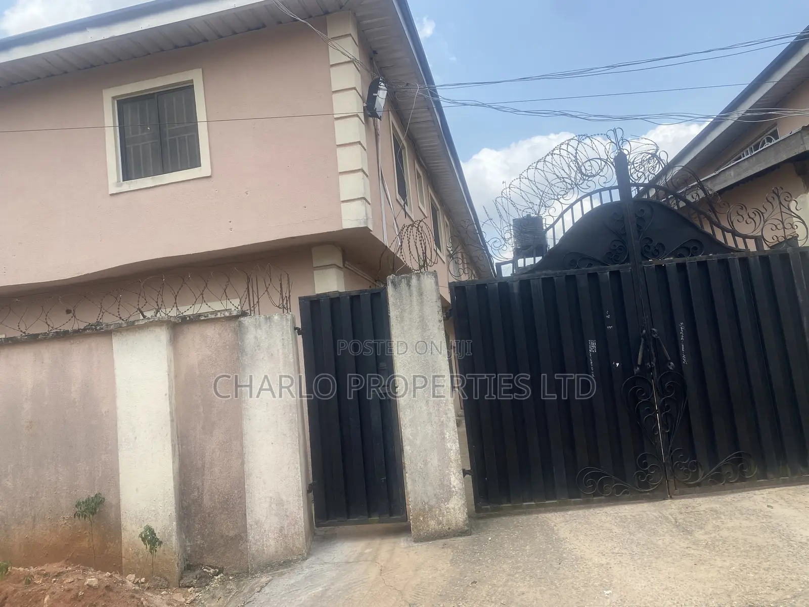 Furnished 12bdrm Block of Flats in Benin City for sale