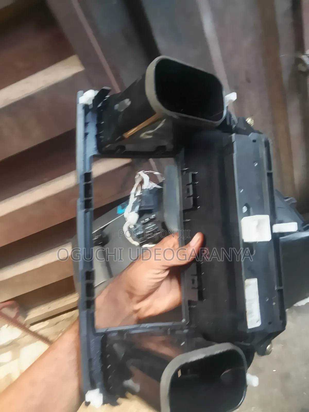 Center Vent for Toyota Camry 2006
