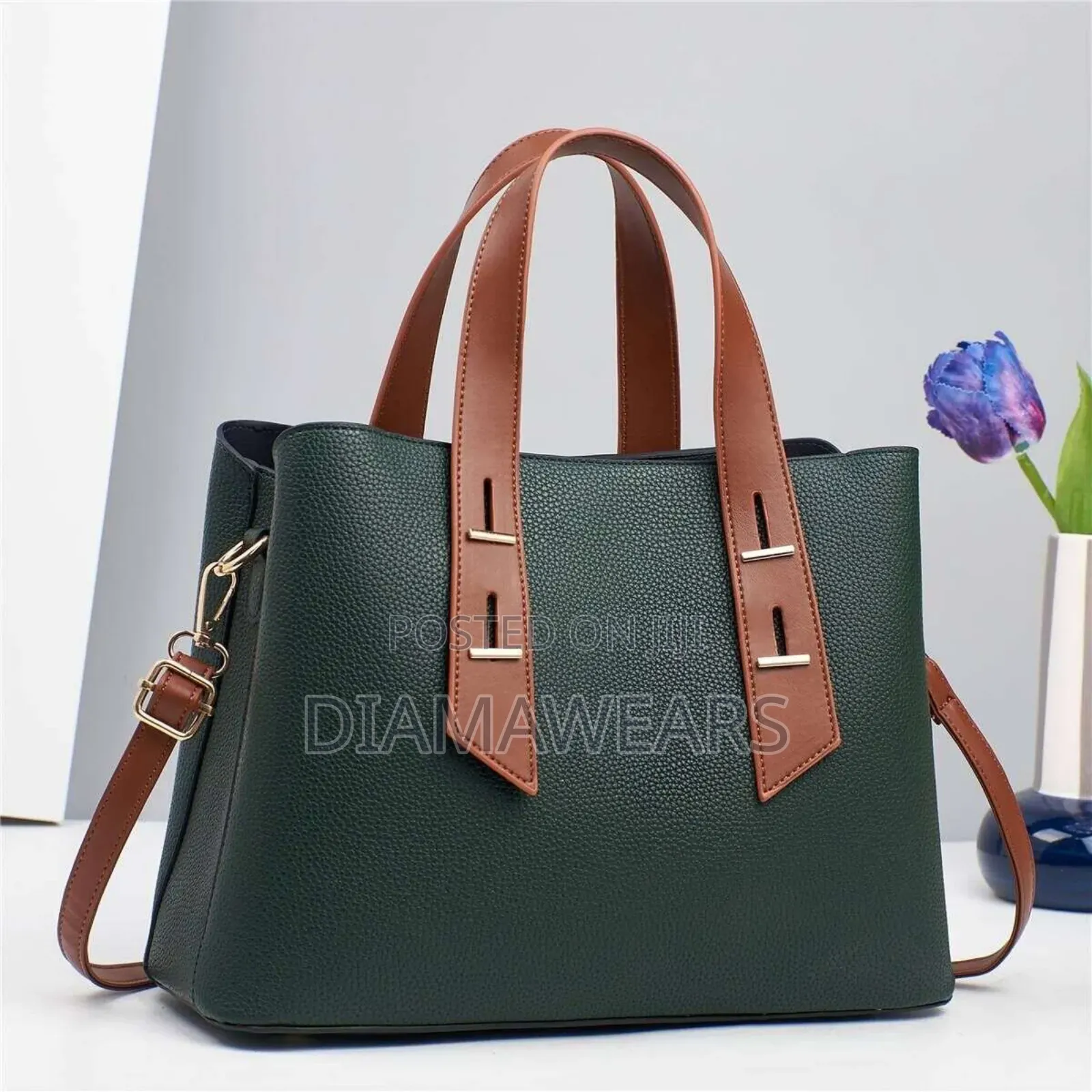 Green Colour Mixed Ladies Hamd Bag
