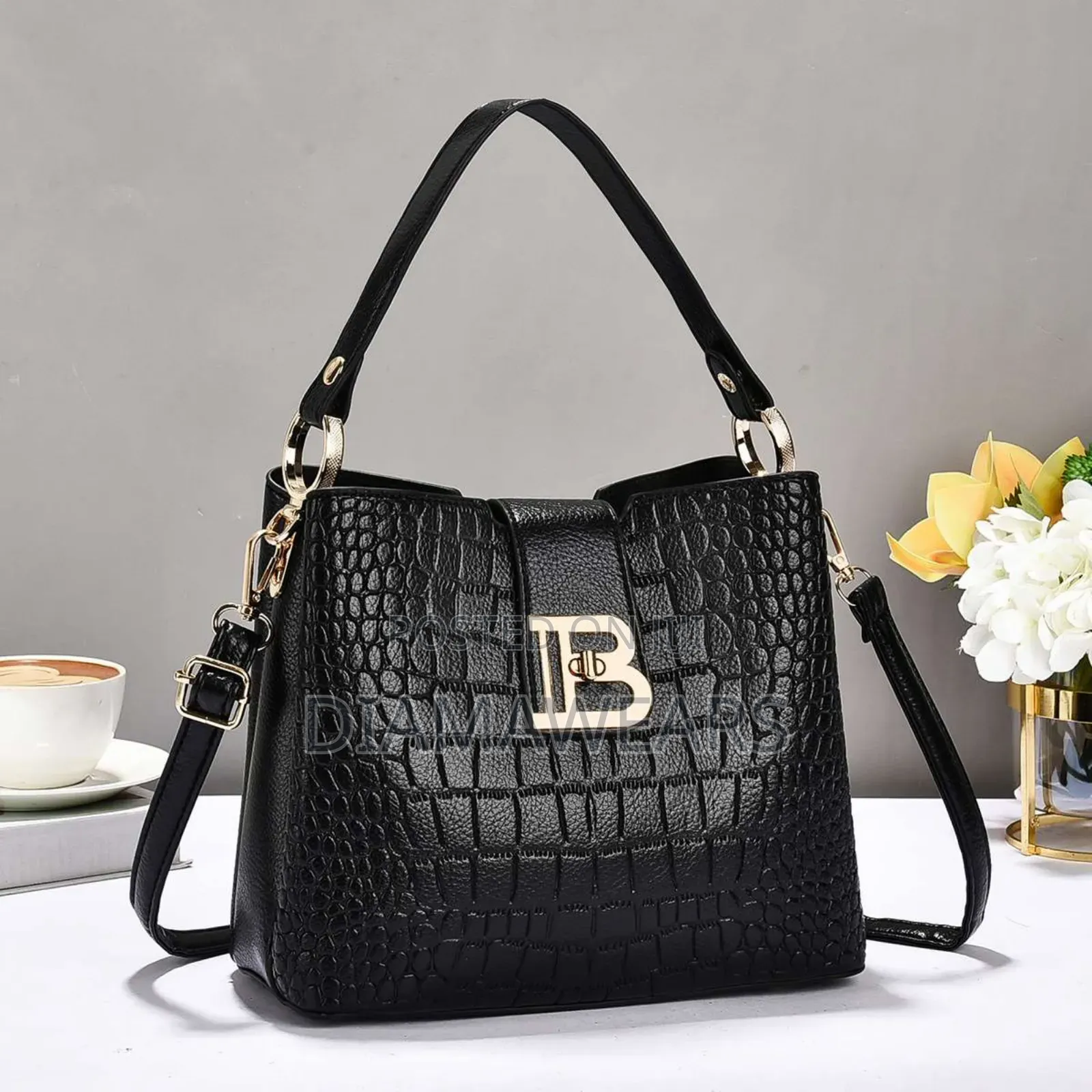Black Bucket Ladies Hand Bag