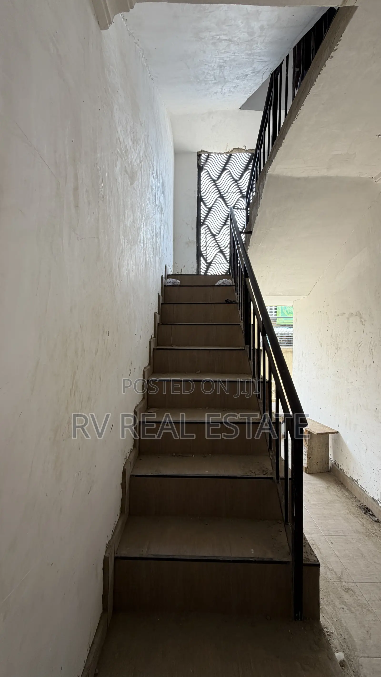 1bdrm Apartment in Shomolu / Shomolu for sale