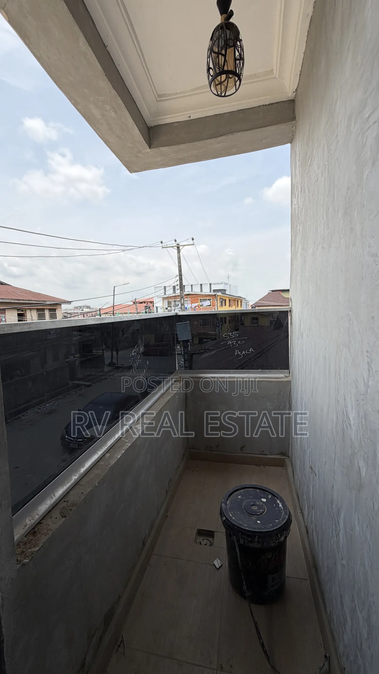 1bdrm Apartment in Shomolu / Shomolu for sale