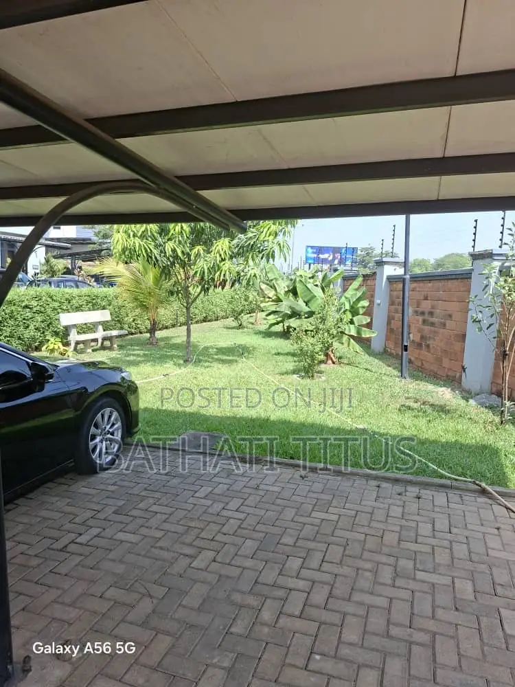 5bdrm Duplex in Life Camp for sale