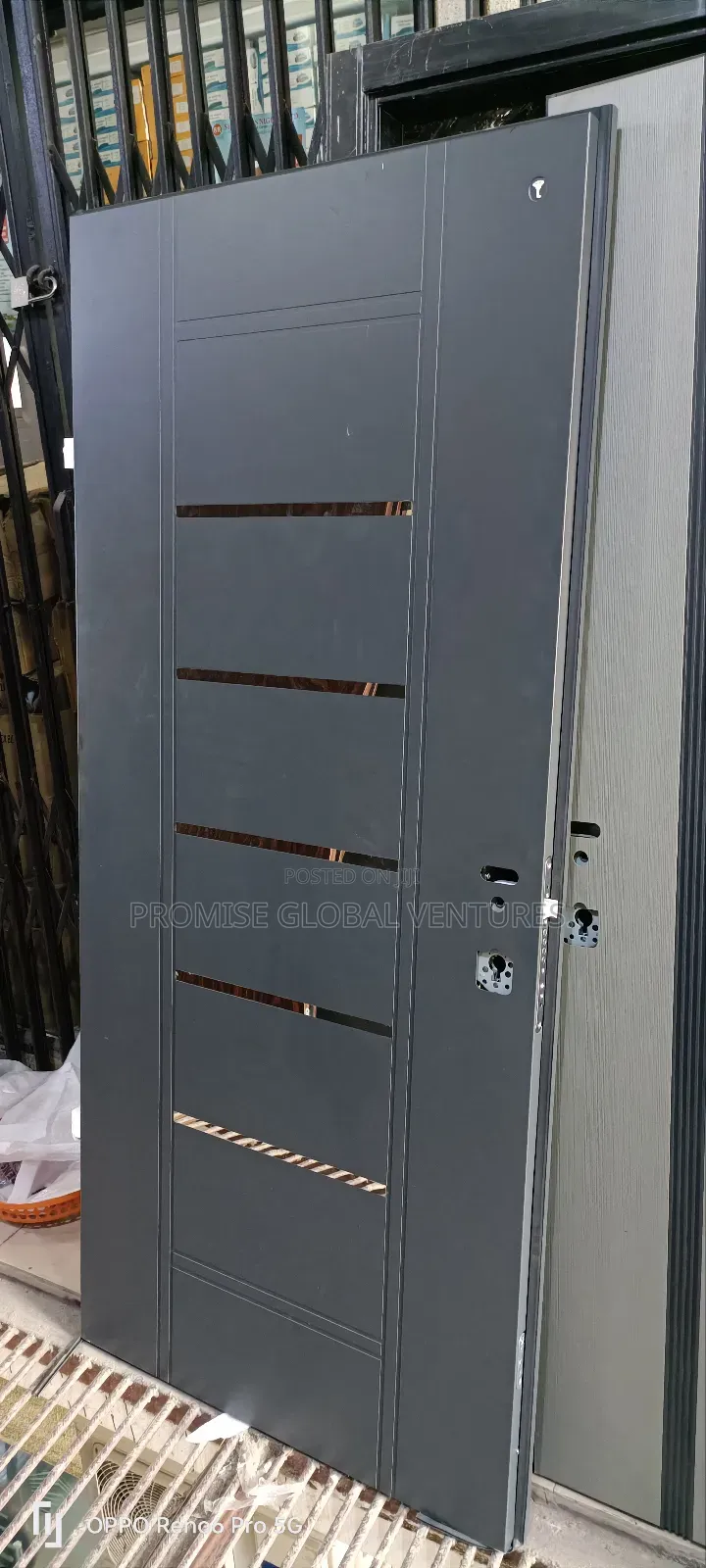 Deco Isrealie Door