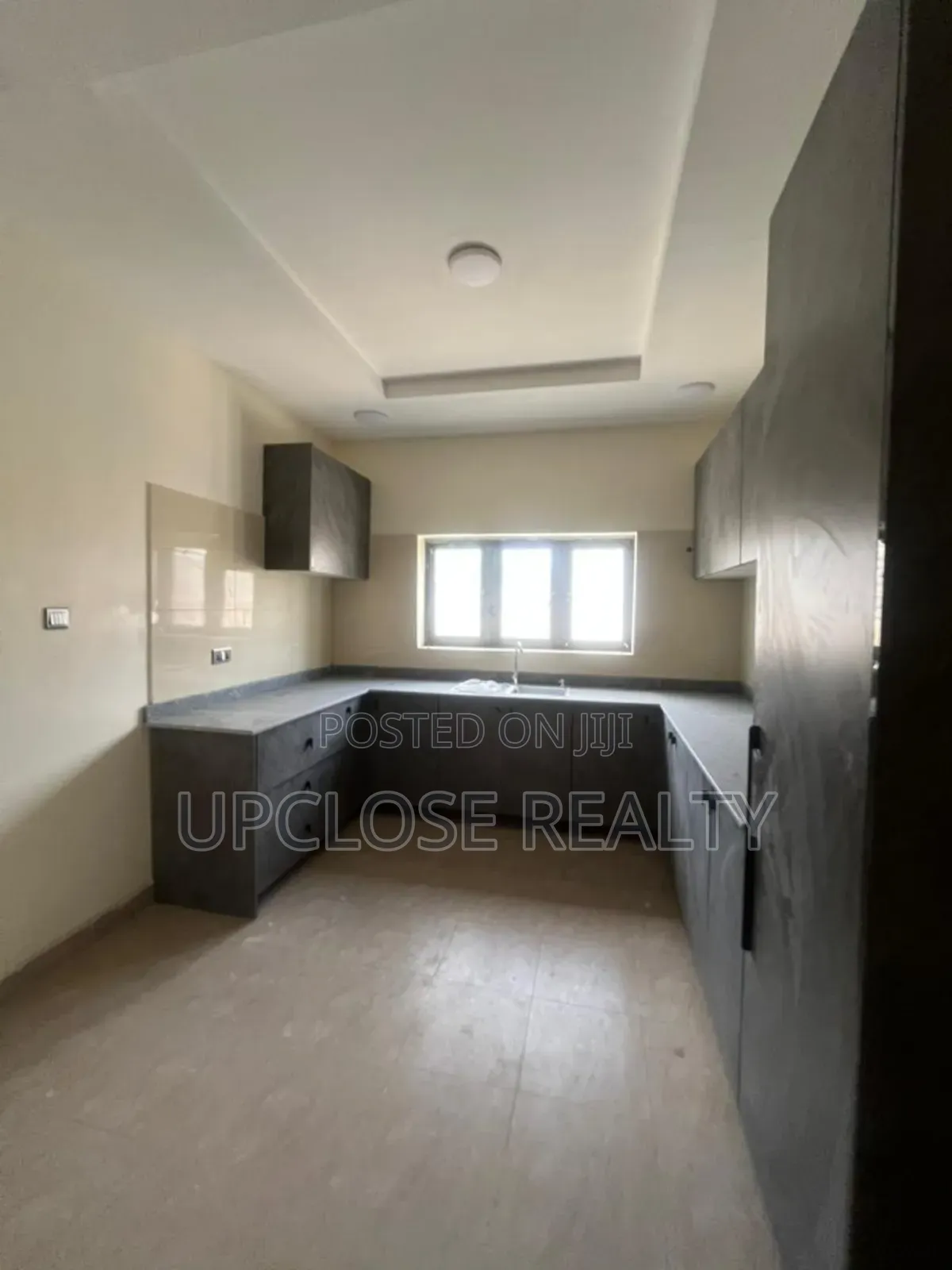 5bdrm Duplex in Wuse 2 for rent