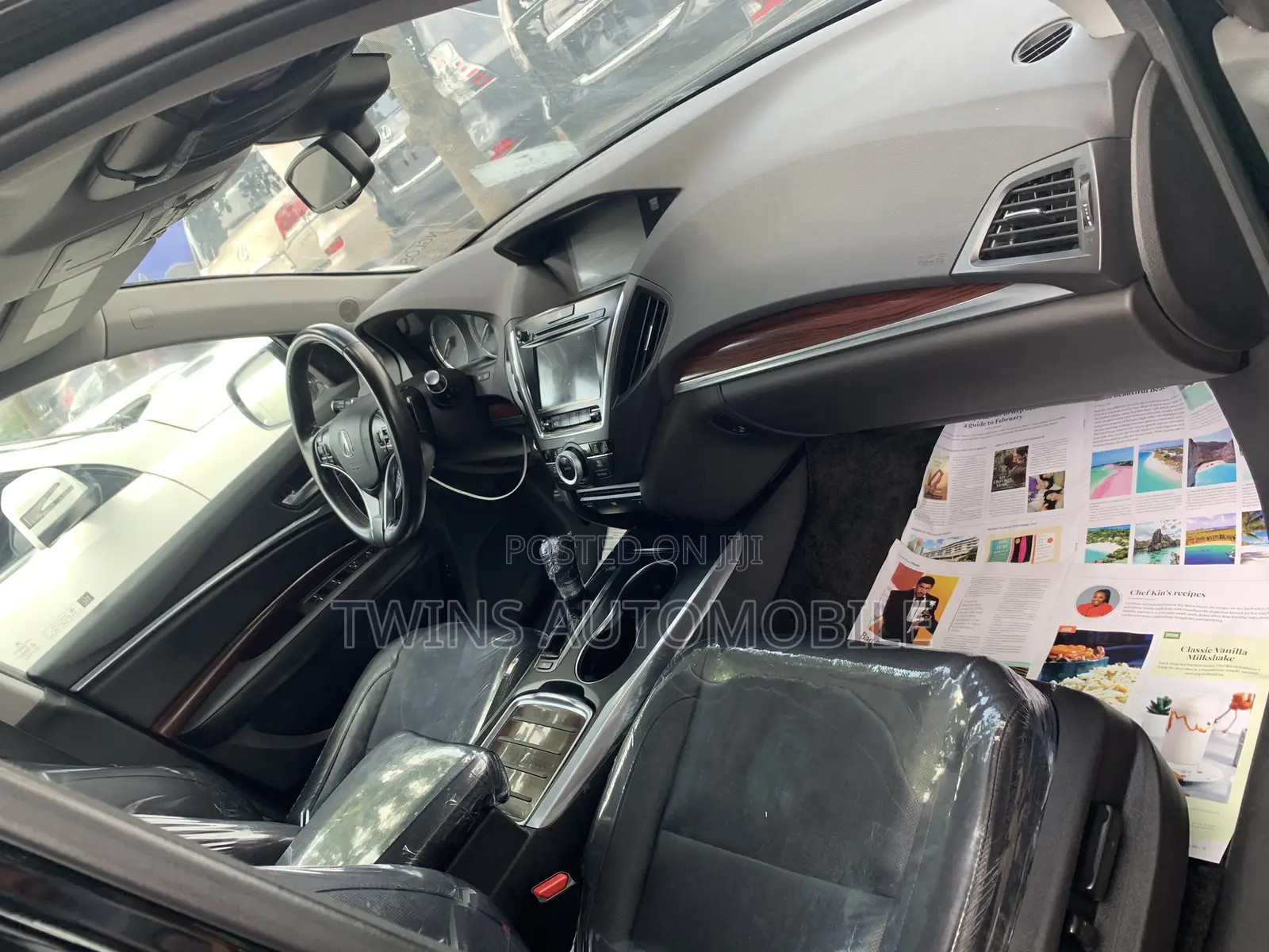 Acura MDX Advance and Entertainment Packages 4dr SUV (3.5L 6cyl 6A)