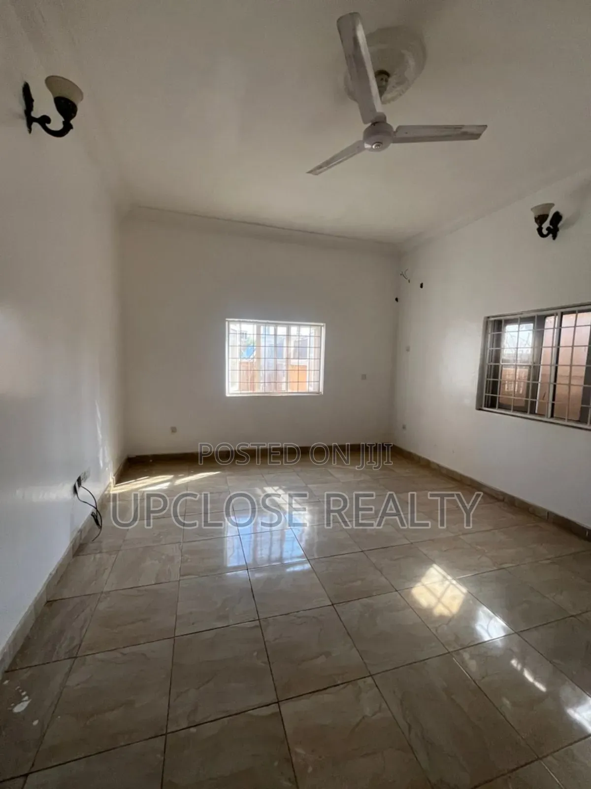 3bdrm Block of Flats in Jahi for rent