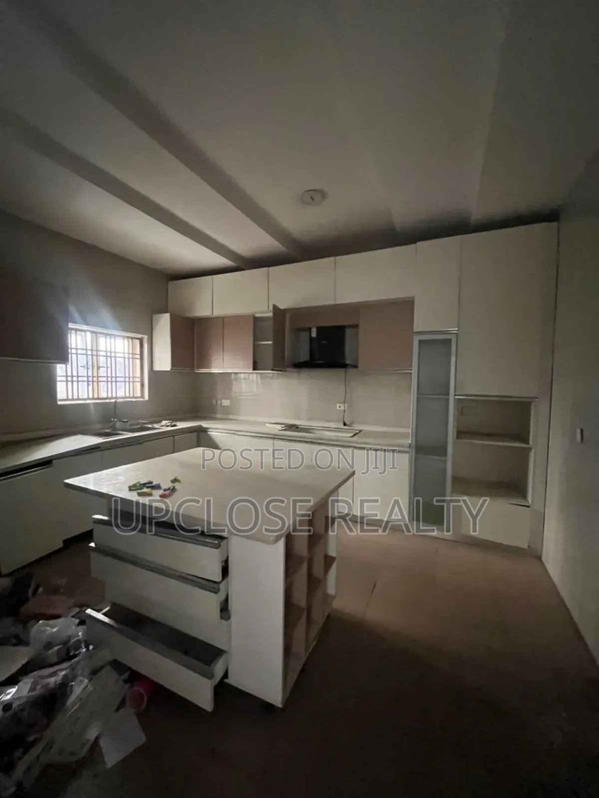 3bdrm Townhouse / Terrace in Jahi for rent