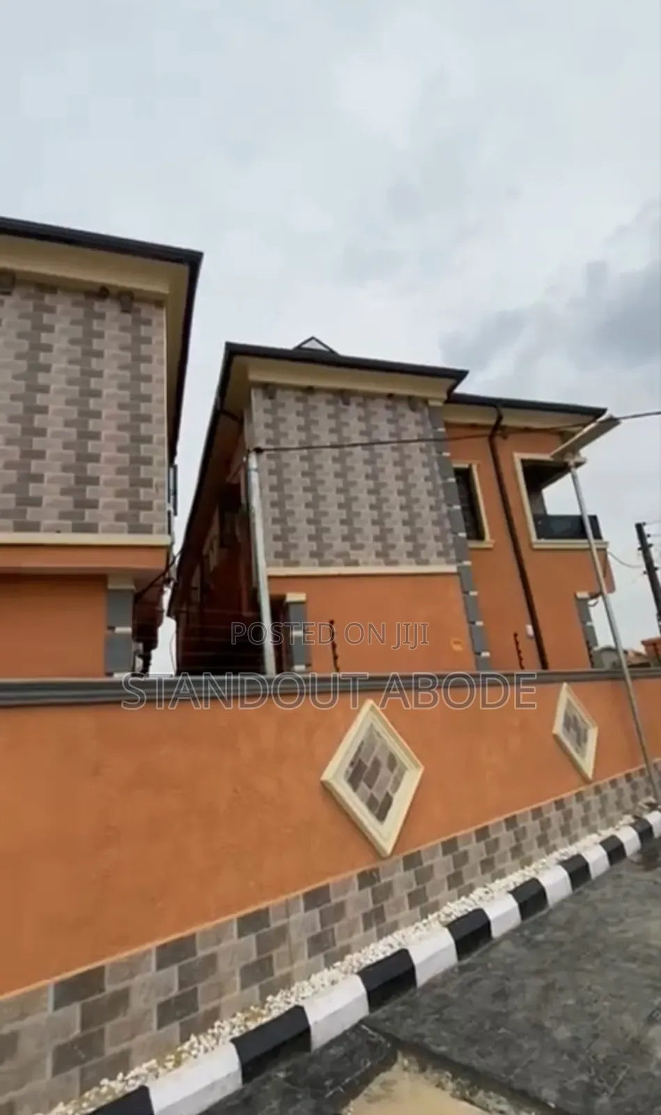 1bdrm Block of Flats in Good And Secured, Bariga / Shomolu for sale