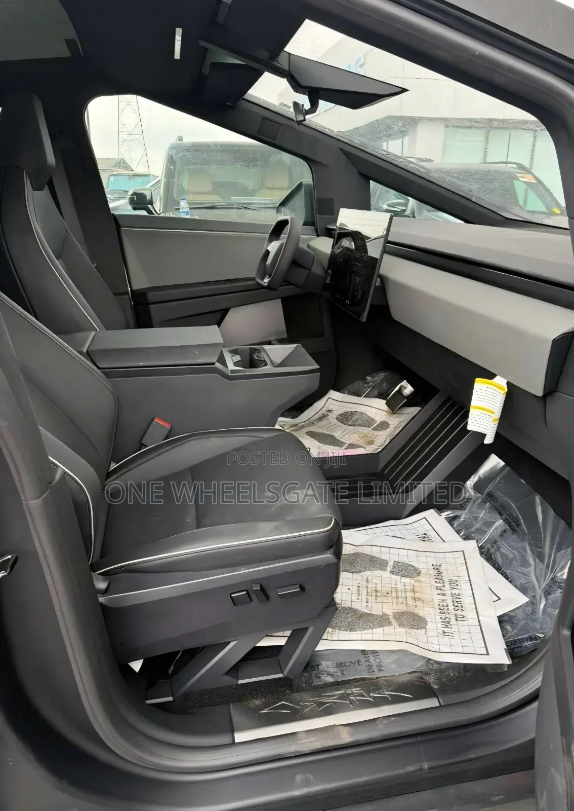 New Tesla Cybertruck Cyberbeast AWD 2025 Black