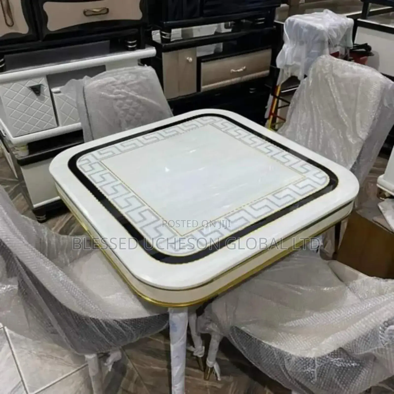4 in One Dining Set With Pinned Legs