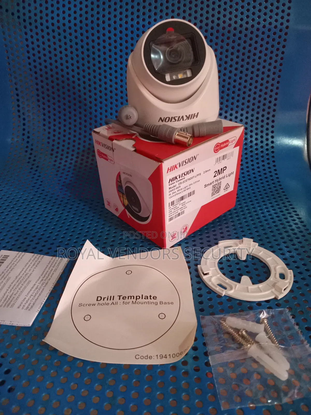 CCTV Camera for Homes and Offices, With Voice and Night Colored Video