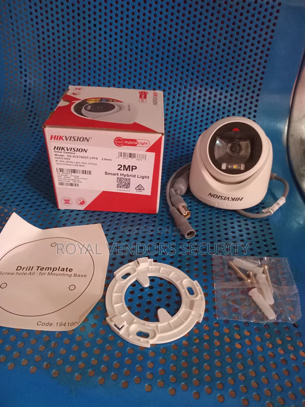 CCTV Camera for Homes and Offices, With Voice and Night Colored Video