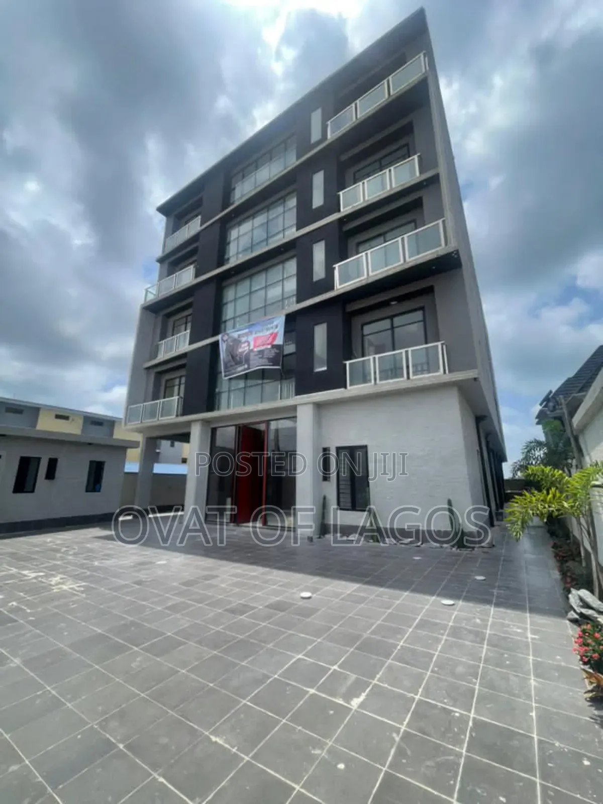 2bdrm Apartment in Orchid Lekki for sale