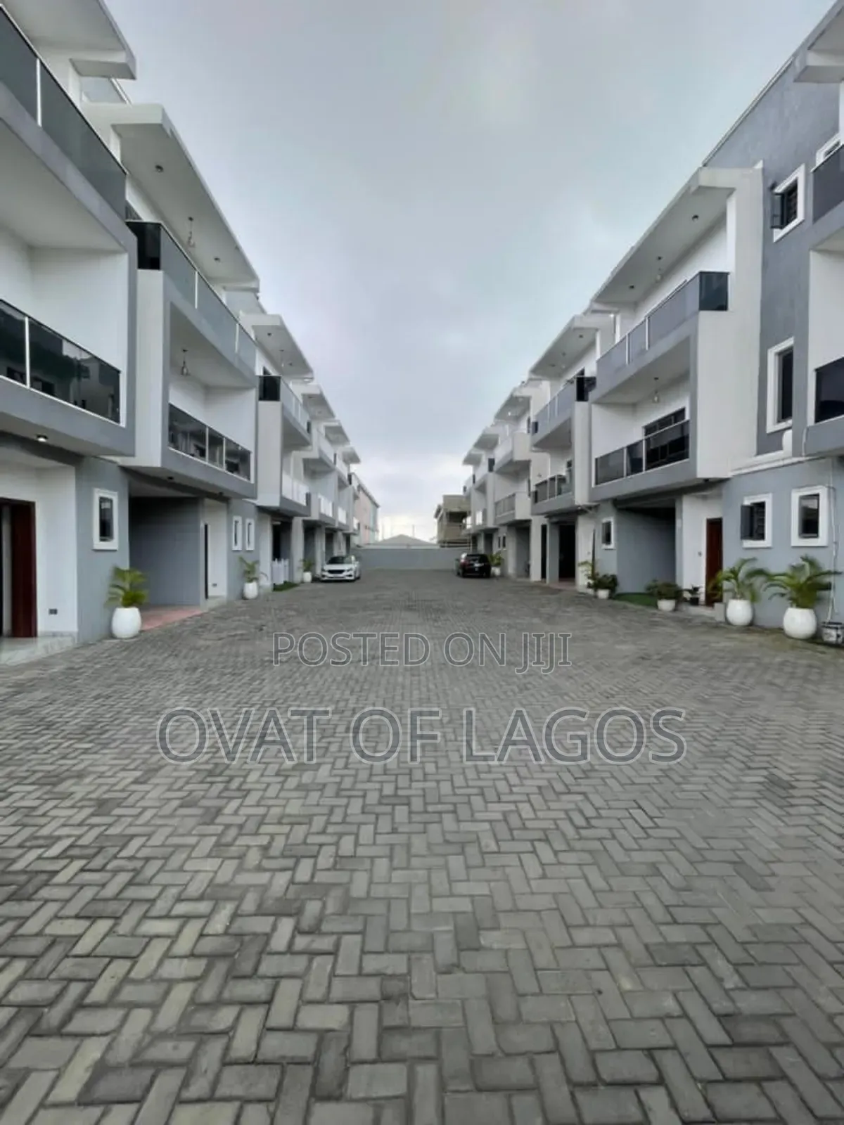 4bdrm Duplex in Ikate for sale