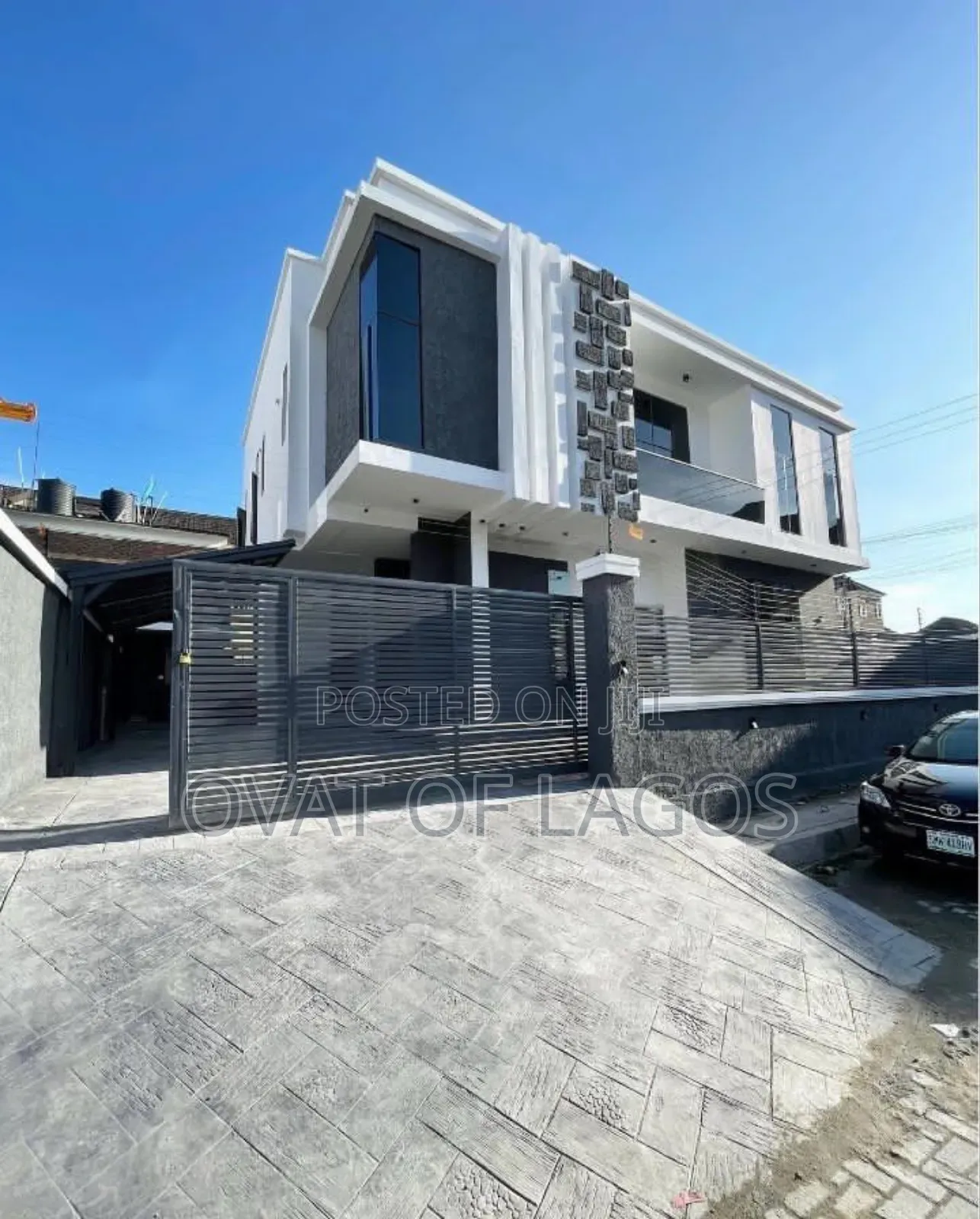 5bdrm Duplex in Osapa London for sale