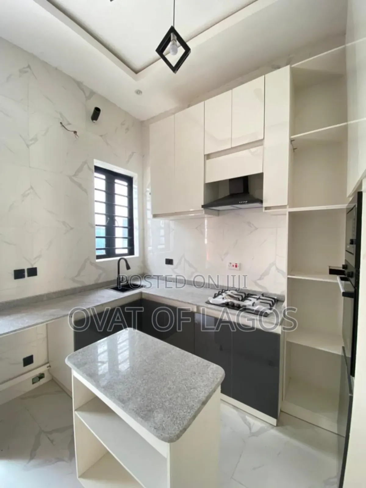 4bdrm Duplex in Ikota for sale
