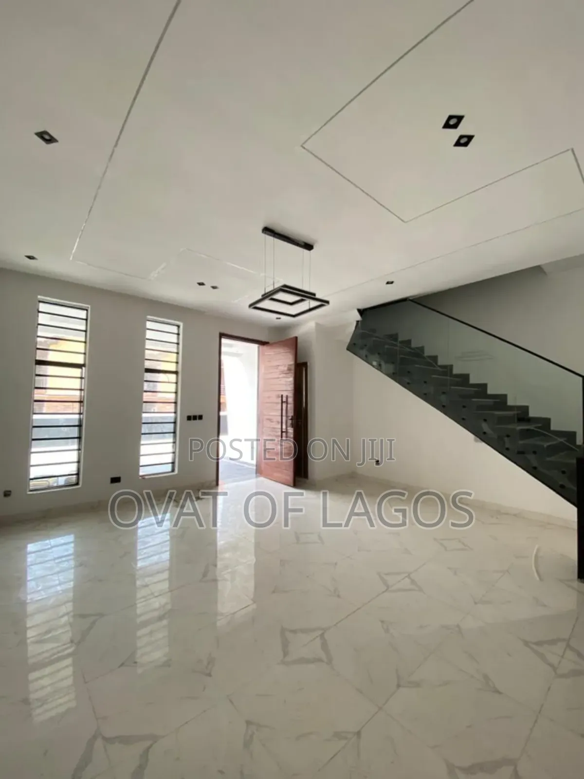 4bdrm Duplex in Ikota for sale