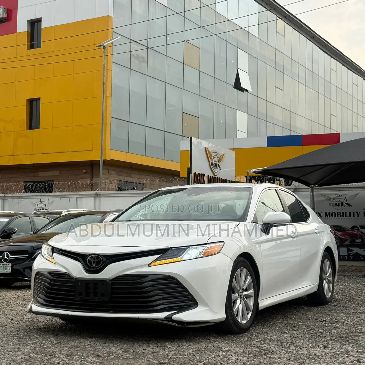 Toyota Camry 2018 White
