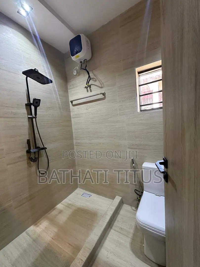 5bdrm Duplex in Zone 7 / Wuse for rent