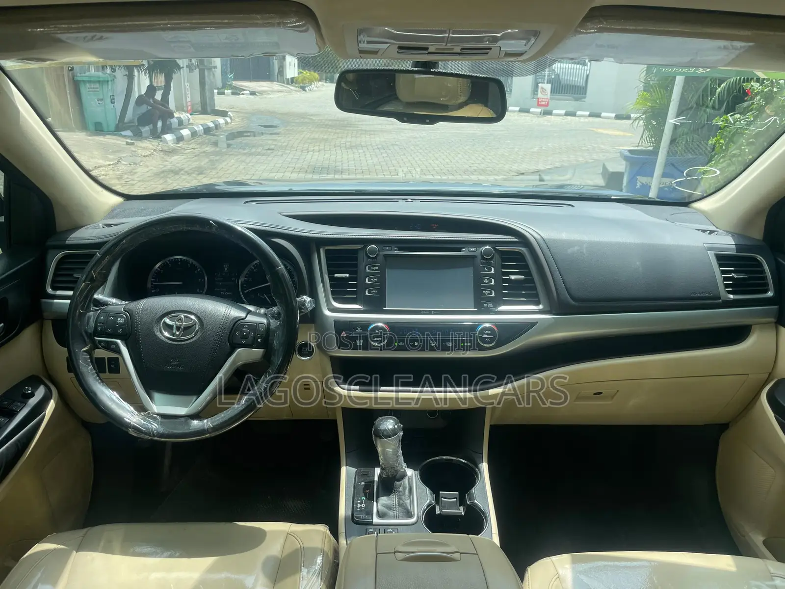 Toyota Highlander XLE 4dr SUV AWD (3.5L 6cyl 6A) 2015 Black