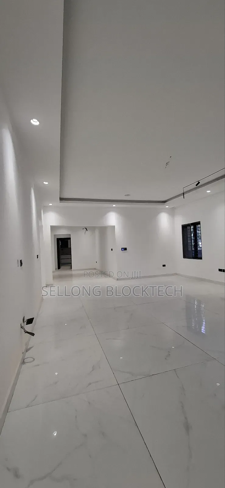 7bdrm Duplex in Main Asokoro for sale