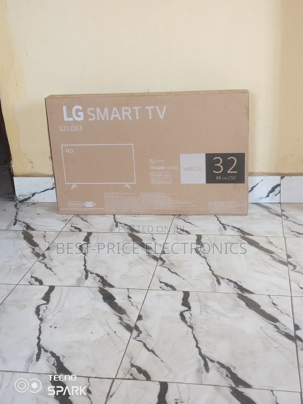 Lg 32 Inches Smart Tv With Built-in Apps and Wifi