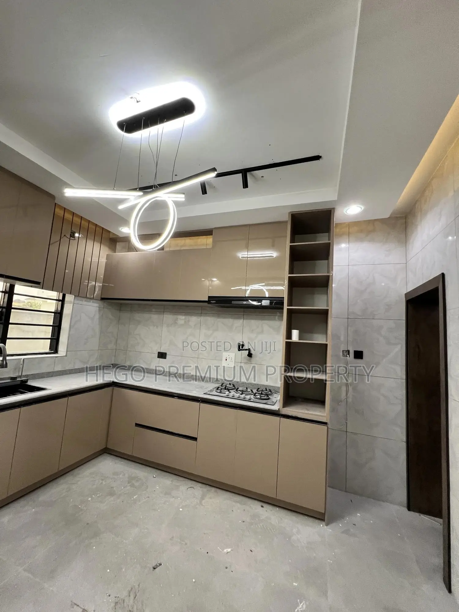 4bdrm Duplex in She'Ll Cooperative, Eneka for sale