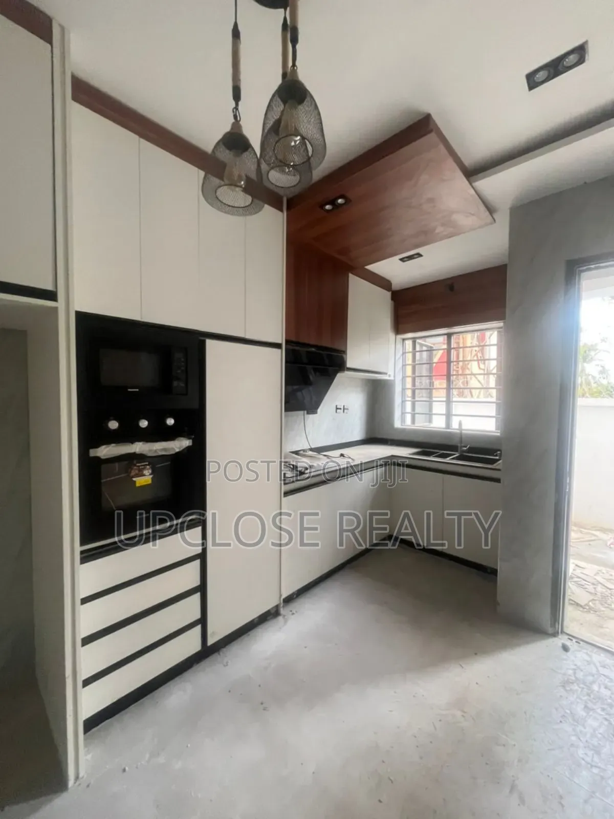 5bdrm Townhouse / Terrace in Zone 1 / Wuse for rent