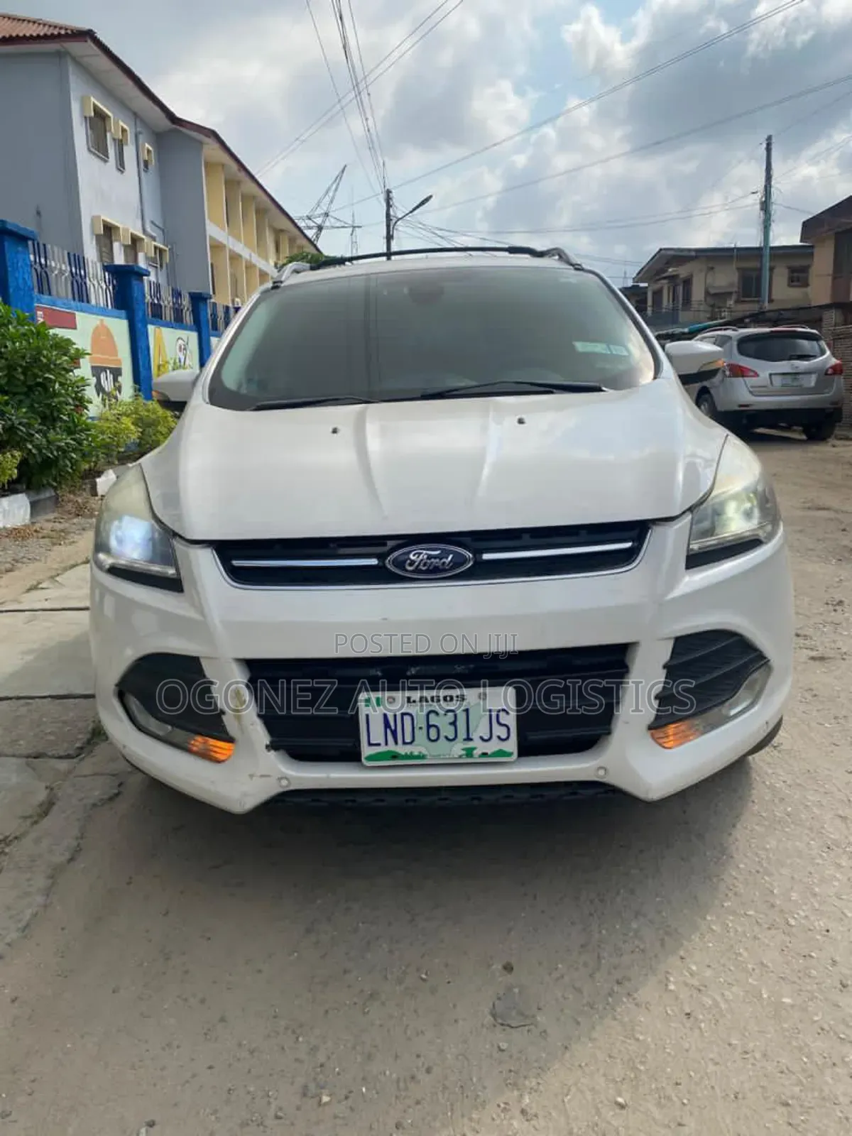 Ford Escape SE 4dr SUV AWD (1.6L 4cyl Turbo 6A) 2015 White