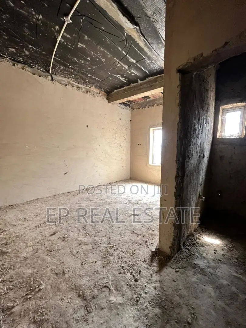 3bdrm House in Apo District for sale