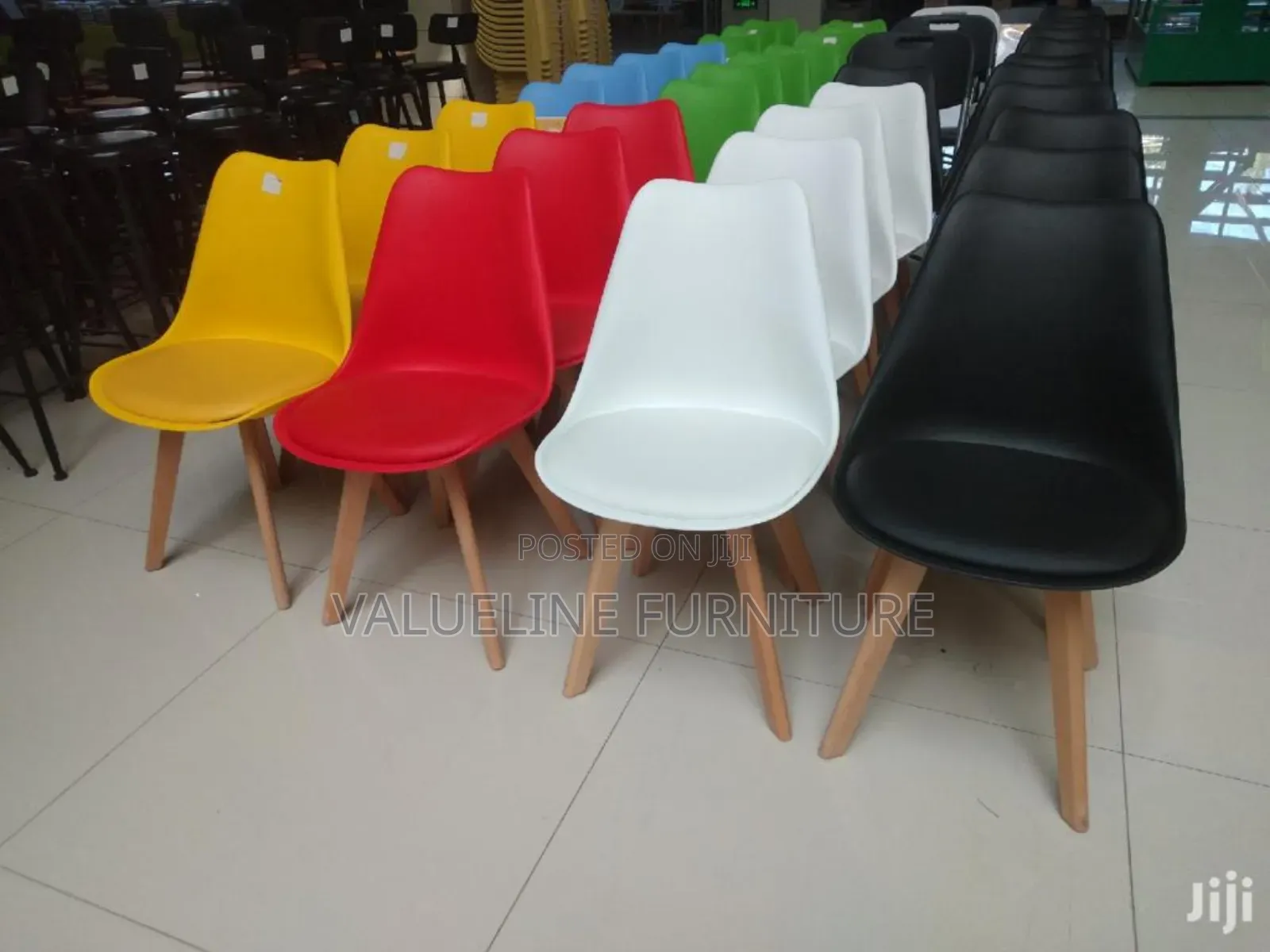 Va-027 Plastic Chair With Table