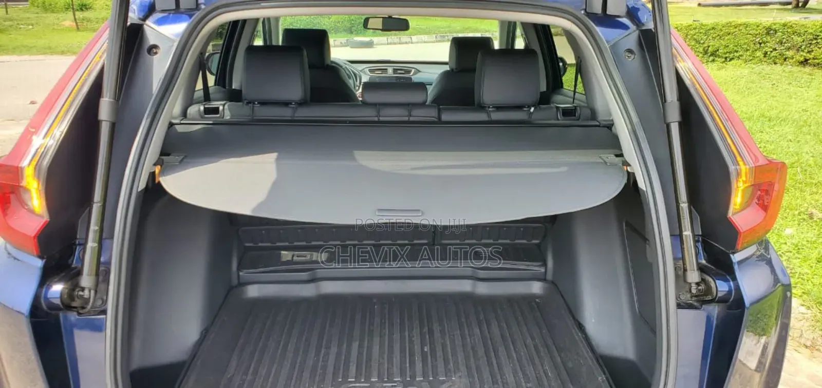 Honda CR-V Touring 2022 Blue