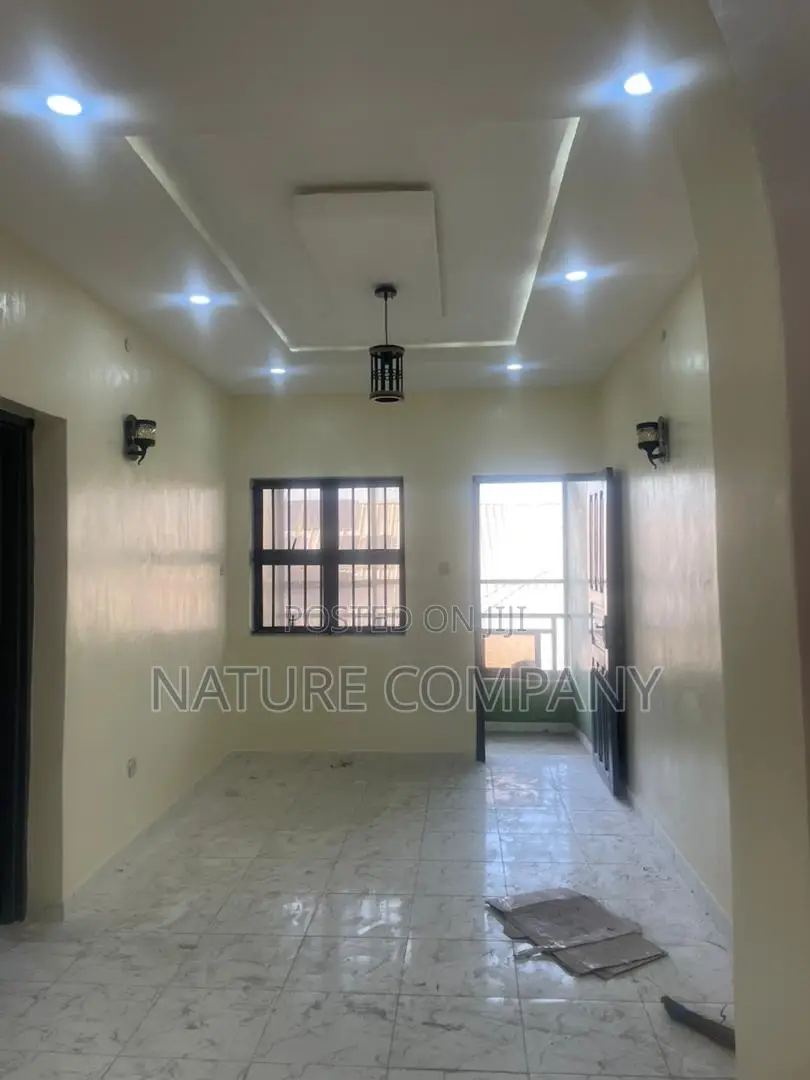 3bdrm Block of Flats in Magido Isheri for rent