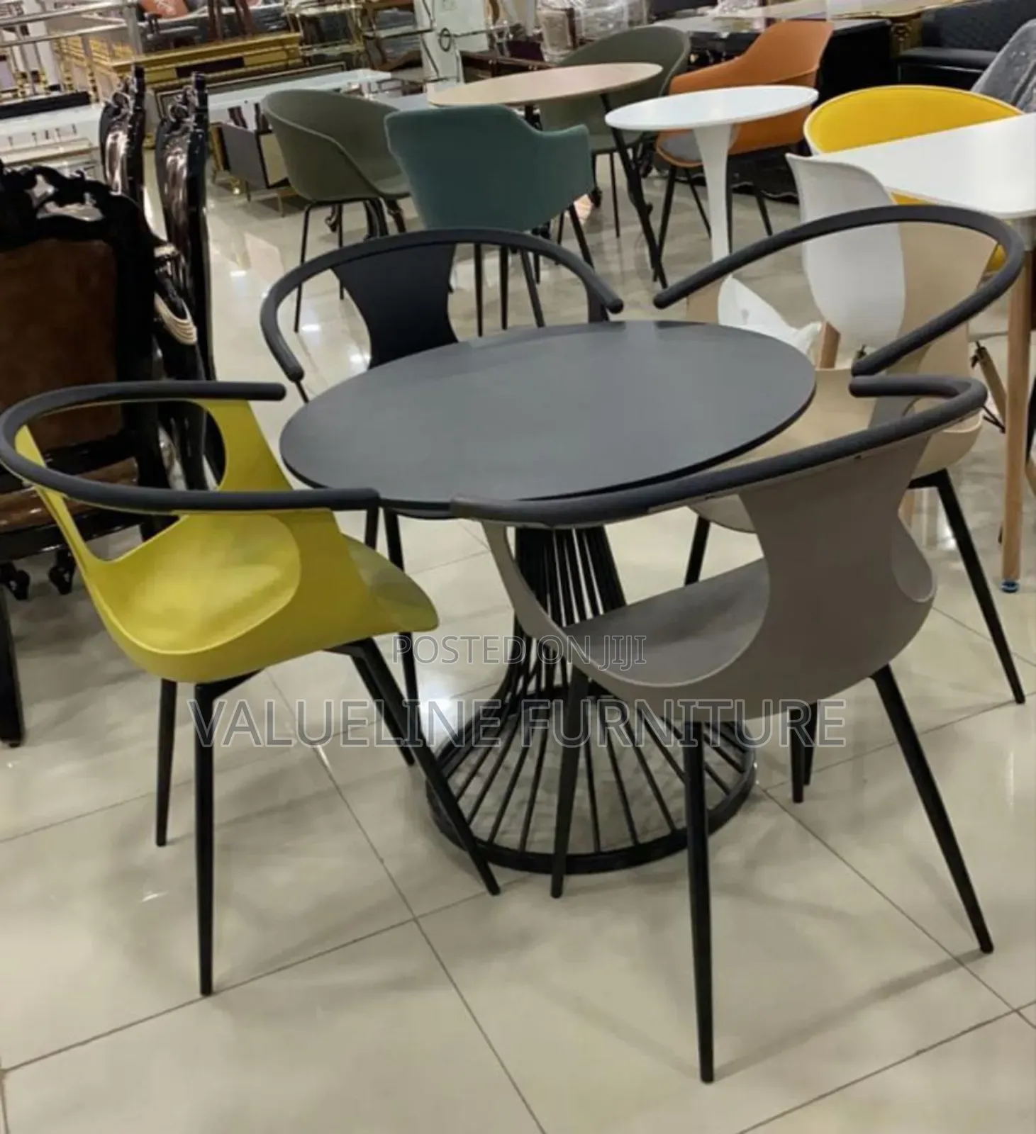 Va-029 Plastic Chair With Table