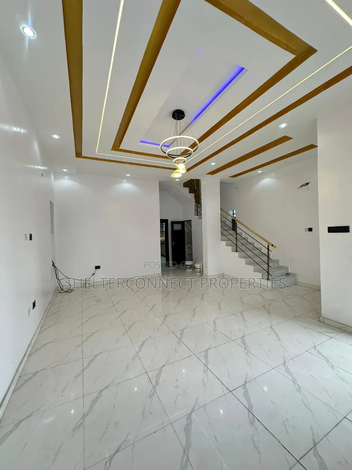 4bdrm Duplex in Ikota for sale