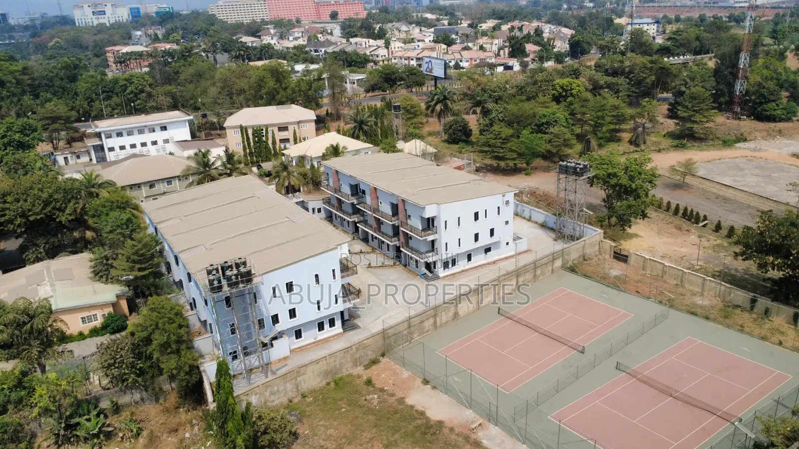 4bdrm Duplex in Wuse for sale