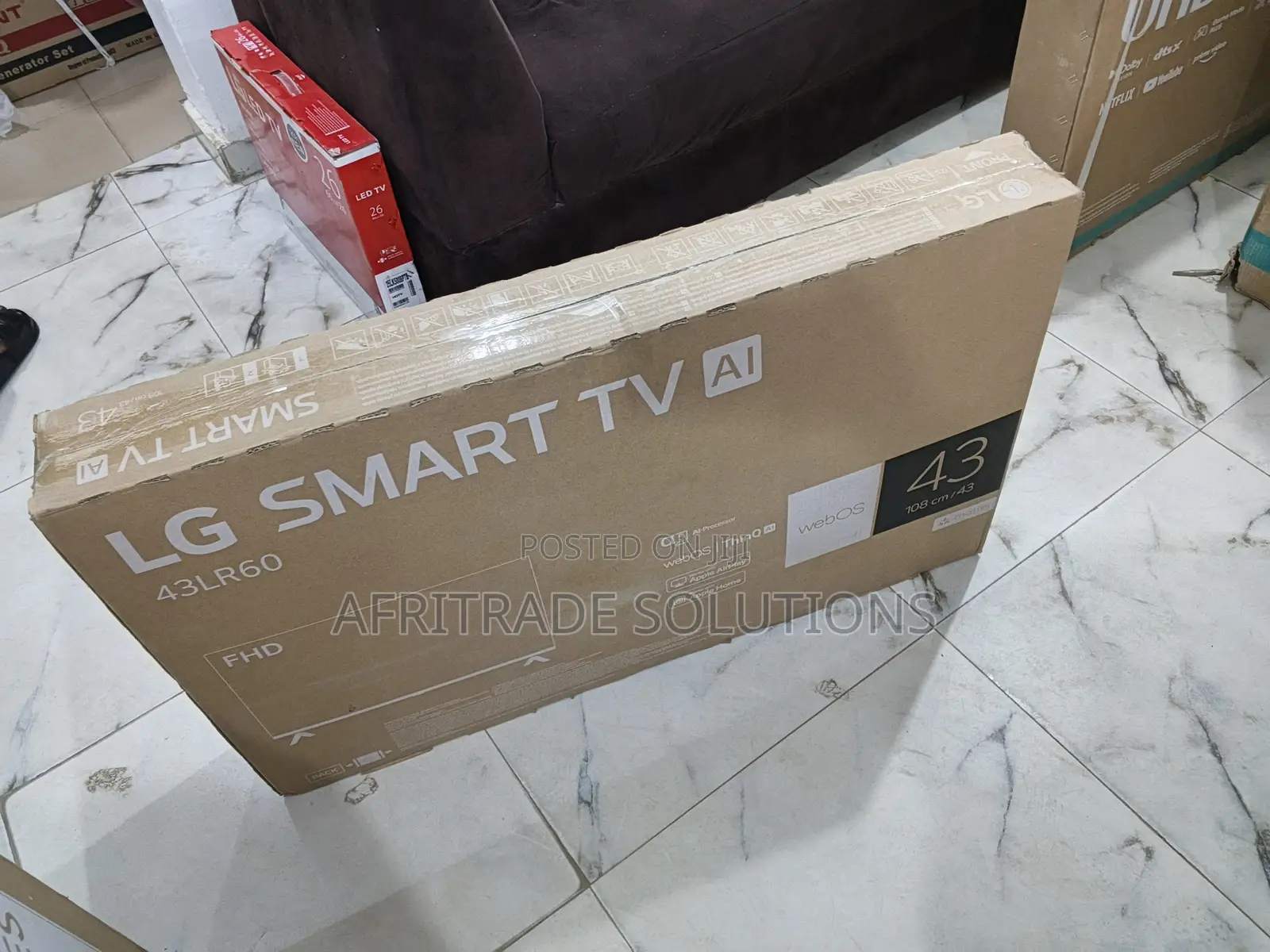 Lg 43 Smart Big Picture, Small Space Friendly