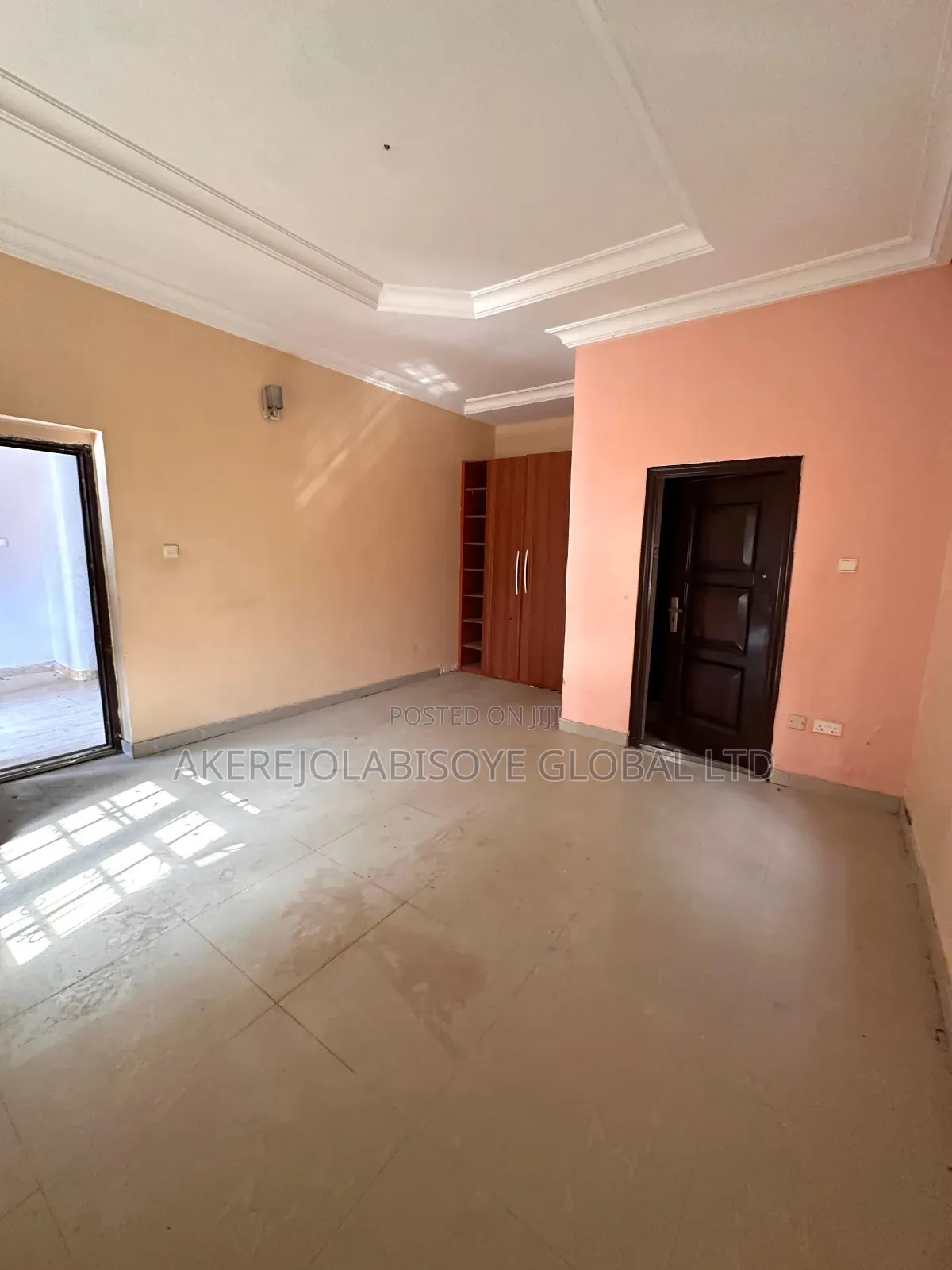 5bdrm Duplex in Gwarinpa Extension, for sale