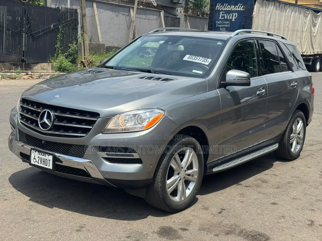 Mercedes-Benz M Class ML350 4MATIC 4dr SUV AWD (3.5L 6cyl 7A) 2015 Gray