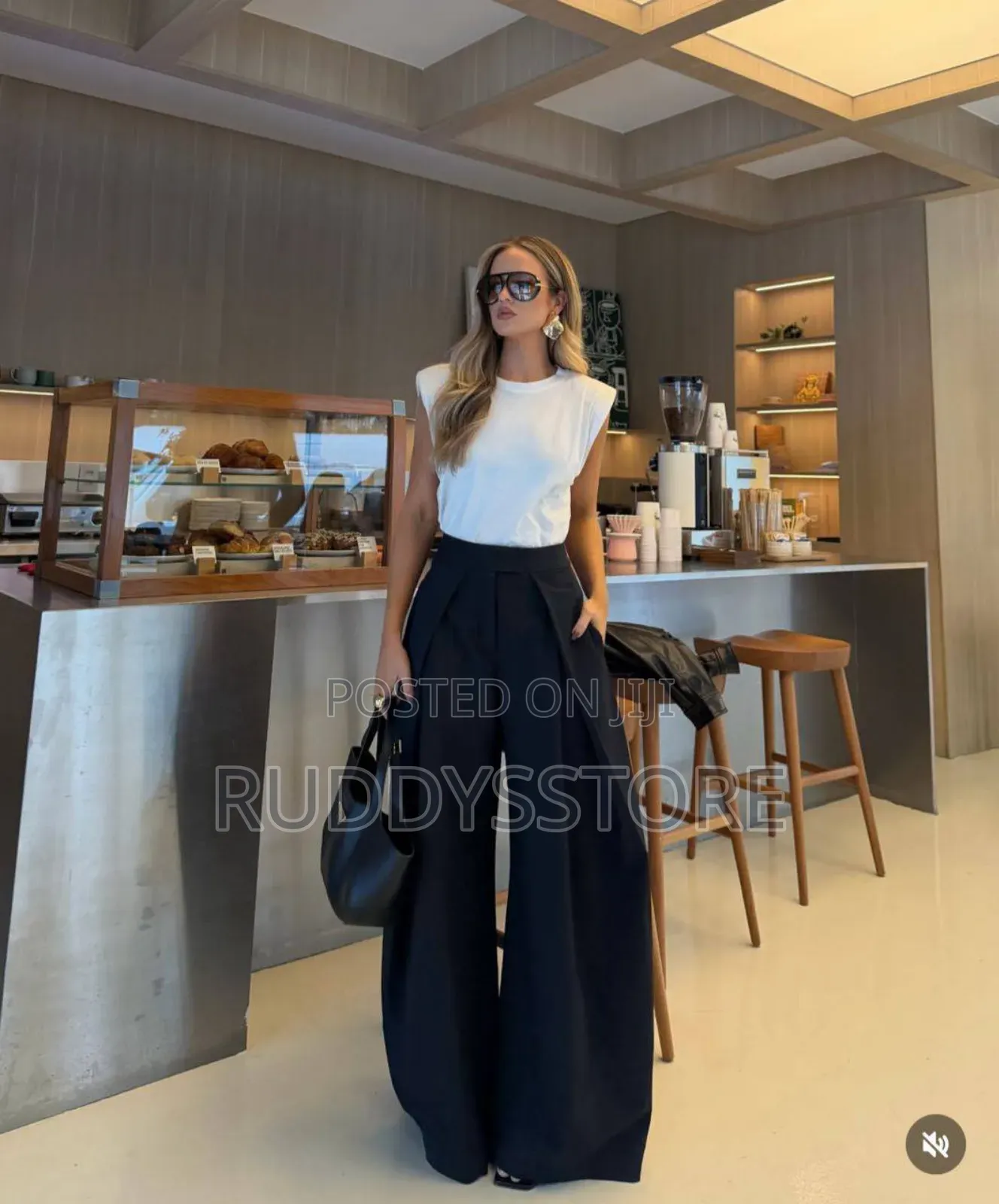 Elegant High-Waist Wide-Leg Trouser