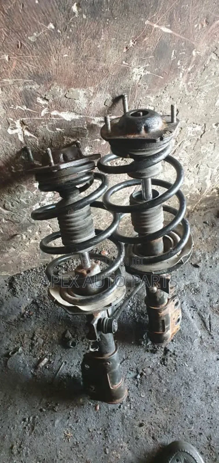 Front Strut Shock Absorber,Spring for Chevrolet Traverse (Tokunbo)