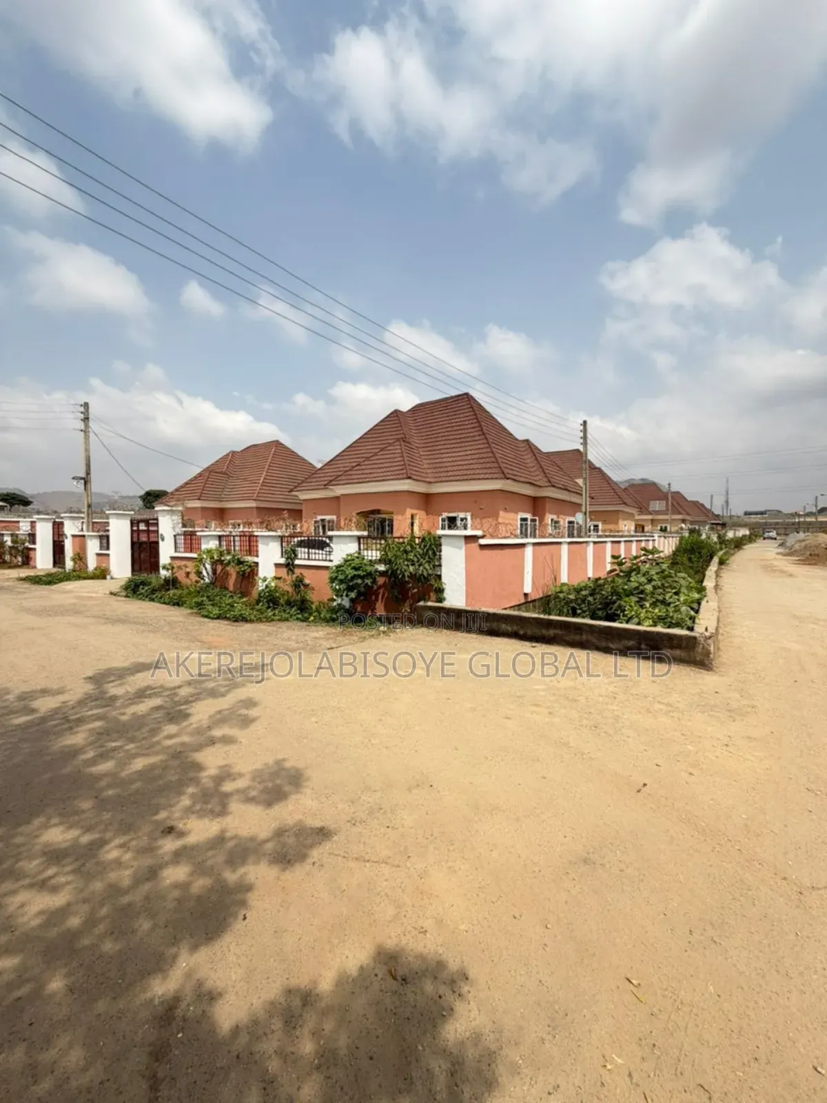 3bdrm Bungalow in Kubwa, Abuja for sale