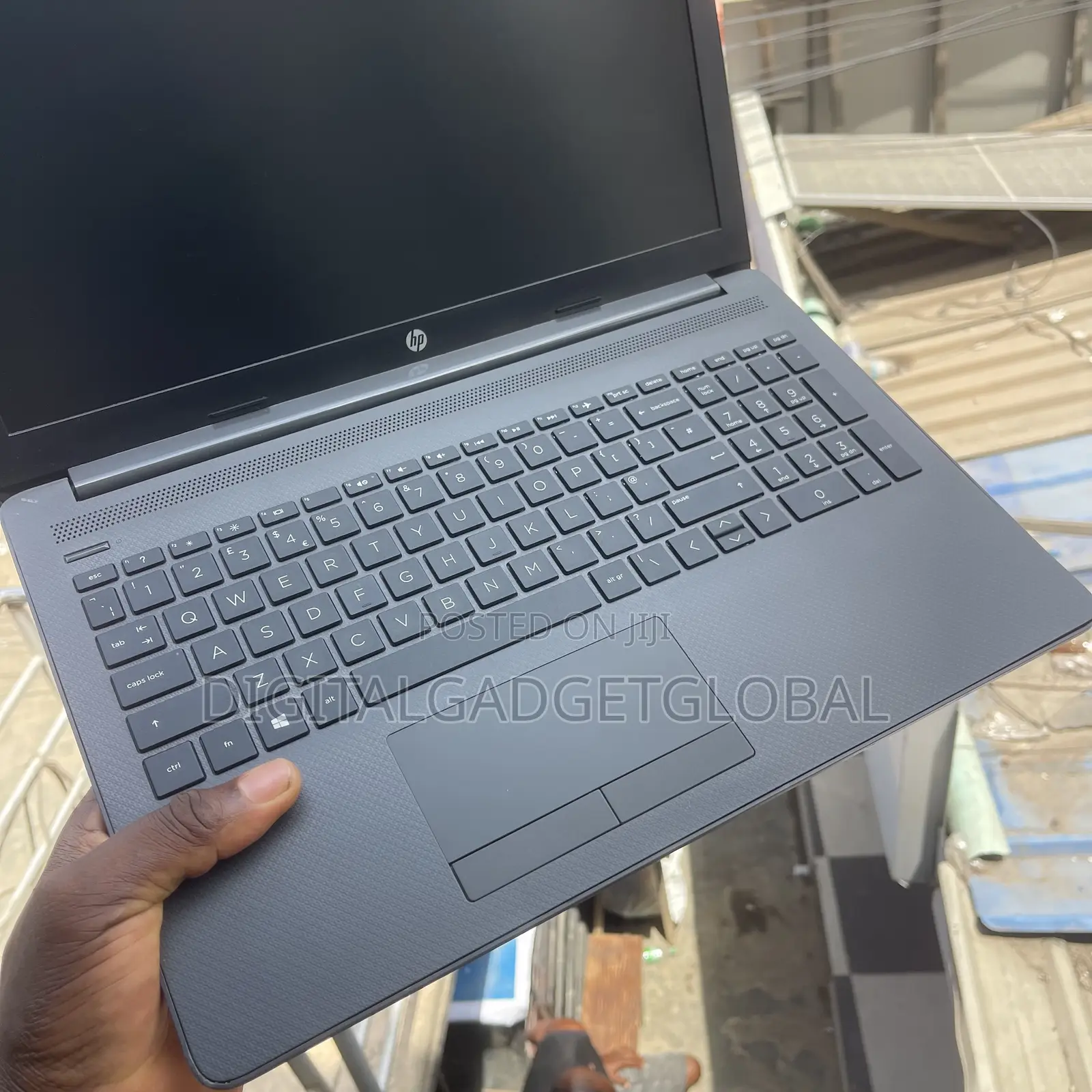 Laptop HP 255 G8 8GB AMD Ryzen 3 HDD+SSD 128GB