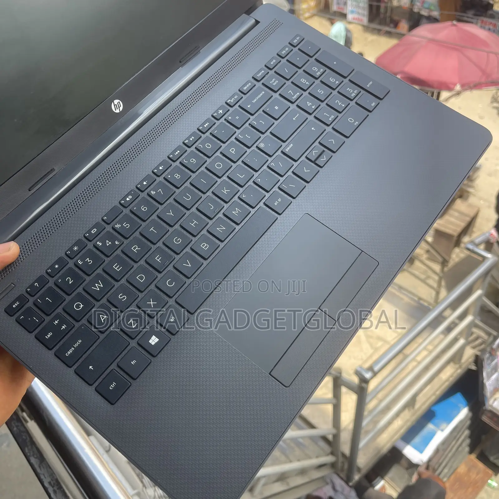 Laptop HP 255 G8 8GB AMD Ryzen 3 HDD+SSD 128GB