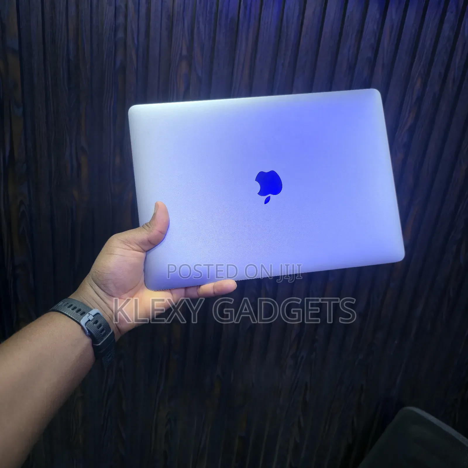Laptop Apple MacBook Air 2020 M1 8GB Apple M1 SSD 512GB